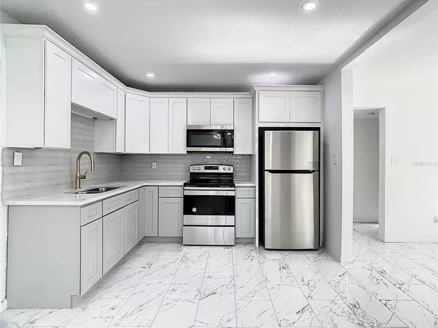 Heritage lightest Grey